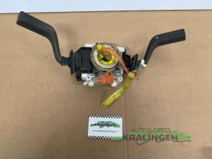 Gebruikte Combischakelaar Stuurkolom Volvo V40 (VW) 1.8 16V Prijs € 25,00 Margeregeling aangeboden door Autosloperij Kralingen B.V.