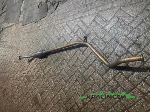 Gebruikte Uitlaat Middendemper Peugeot 307 (3A/C/D) 1.4 Prijs € 34,99 Margeregeling aangeboden door Autosloperij Kralingen B.V.