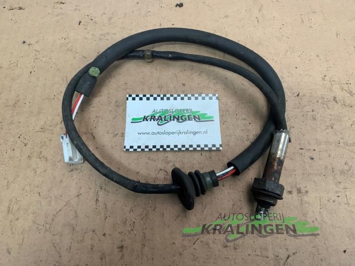 Gebruikte Lambda Sonde Volvo V40 (VW) 2.0 16V T Prijs € 9,98 Margeregeling aangeboden door Autosloperij Kralingen B.V.