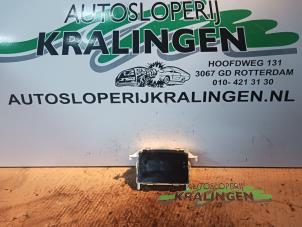 Gebruikte Display Interieur Ford Fiesta 6 (JA8) 1.25 16V Prijs € 13,98 Margeregeling aangeboden door Autosloperij Kralingen B.V.