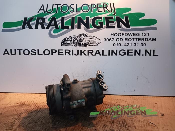 Gebruikte Aircopomp Renault Clio II (BB/CB) 1.2 16V Prijs € 19,99 Margeregeling aangeboden door Autosloperij Kralingen B.V.