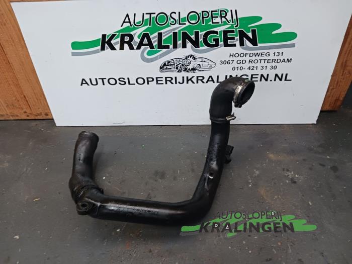 Gebruikte Intercooler Buis Seat Ibiza ST (6J8) 1.2 TDI Ecomotive Prijs € 19,99 Margeregeling aangeboden door Autosloperij Kralingen B.V.