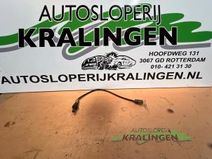 Gebruikte Lambda Sonde Kia Rio (DC22/24) 1.5 16V Prijs € 29,99 Margeregeling aangeboden door Autosloperij Kralingen B.V.