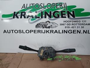 Gebruikte Pinker Schakelaar Nissan Vanette (C23) 2.3 D E/Cargo Prijs € 19,99 Margeregeling aangeboden door Autosloperij Kralingen B.V.