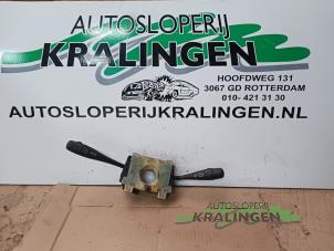 Gebruikte Pinker Schakelaar Nissan Micra (K11) 1.0 L,LX 16V Prijs € 19,99 Margeregeling aangeboden door Autosloperij Kralingen B.V.