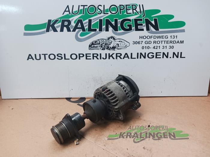 Gebruikte Dynamo Ford Transit Connect 1.8 TDCi 90 Prijs € 74,99 Margeregeling aangeboden door Autosloperij Kralingen B.V.