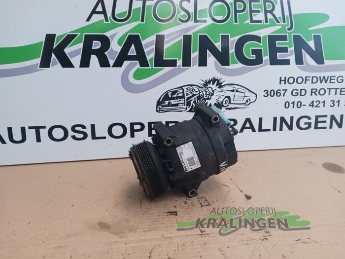 Gebruikte Aircopomp Opel Vivaro 1.9 DI Prijs € 22,98 Margeregeling aangeboden door Autosloperij Kralingen B.V.