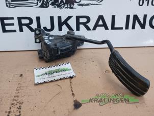 Gebruikte Gaspedaalpositie Sensor Opel Vivaro 1.9 DI Prijs € 24,99 Margeregeling aangeboden door Autosloperij Kralingen B.V.