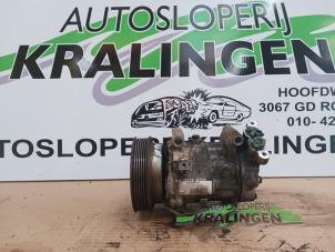 Gebruikte Pomp Airco Renault Twingo II (CN) 1.5 dCi 90 FAP Prijs € 24,99 Margeregeling aangeboden door Autosloperij Kralingen B.V.