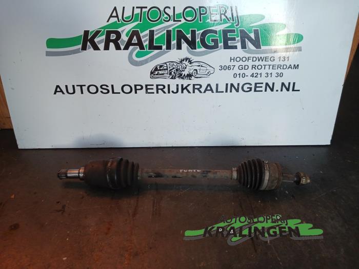 Gebruikte Steekas rechts-voor Fiat Grande Punto (199) 1.2 Prijs € 24,99 Margeregeling aangeboden door Autosloperij Kralingen B.V.