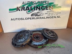 Gebruikte Koppelingsset (compleet) Ford Transit Connect 1.8 TDCi 90 Prijs € 99,99 Margeregeling aangeboden door Autosloperij Kralingen B.V.