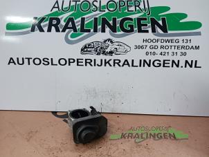 Gebruikte Gasklephuis Opel Astra H SW (L35) 1.7 CDTi 16V Prijs € 17,99 Margeregeling aangeboden door Autosloperij Kralingen B.V.