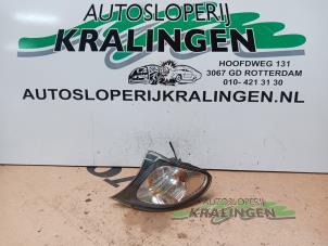 Gebruikte Pinker links BMW 3 serie (E46/4) 320i 24V Prijs € 9,99 Margeregeling aangeboden door Autosloperij Kralingen B.V.
