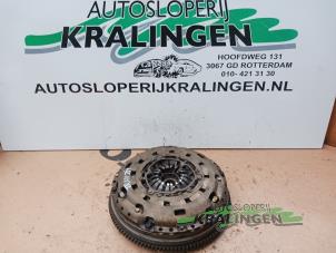 Gebruikte Vliegwiel dubbele massa Ford Transit 2.0 TDdi 16V 260S Prijs op aanvraag aangeboden door Autosloperij Kralingen B.V.