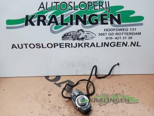 Gebruikte I-Drive knop BMW 3 serie (E90) 320i 16V Prijs € 99,99 Margeregeling aangeboden door Autosloperij Kralingen B.V.