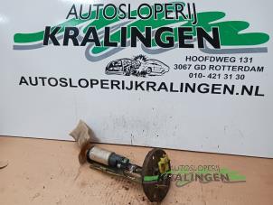 Gebruikte Benzinepomp Honda CRX (EG/EH) 1.6 VTi 16V Prijs € 49,99 Margeregeling aangeboden door Autosloperij Kralingen B.V.