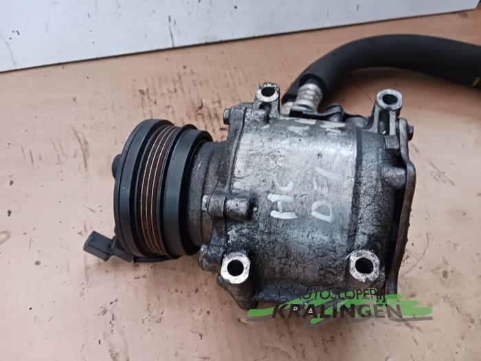 Aircopomp van een Honda CRX (EG/EH) 1.6 VTi 16V 1996