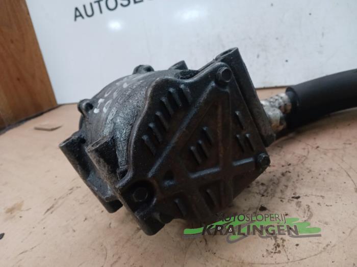 Aircopomp van een Honda CRX (EG/EH) 1.6 VTi 16V 1996