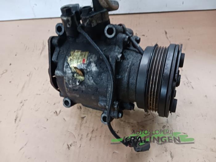 Aircopomp van een Honda CRX (EG/EH) 1.6 VTi 16V 1996