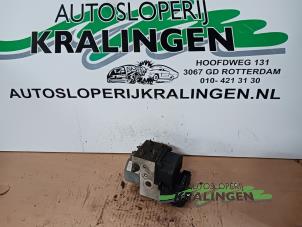 Gebruikte ABS Pomp Honda Civic (EP/EU) 1.4 16V Prijs € 24,99 Margeregeling aangeboden door Autosloperij Kralingen B.V.