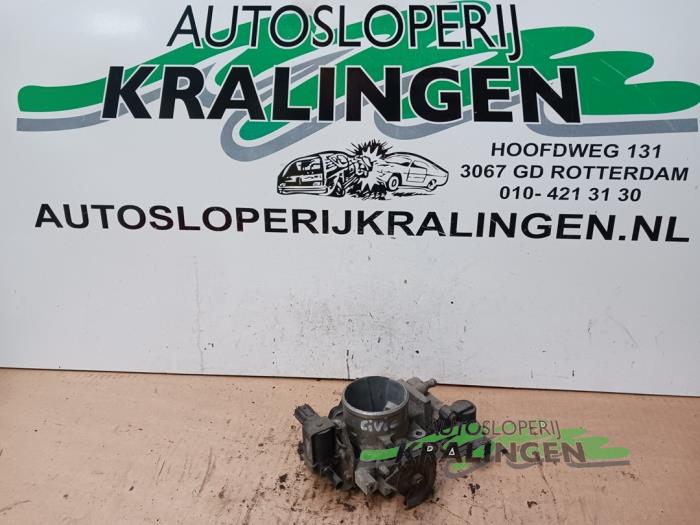 Gebruikte Gasklephuis Honda Civic (MA/MB) 1.4iS 16V Prijs € 34,98 Margeregeling aangeboden door Autosloperij Kralingen B.V.