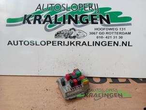 Gebruikte Zekeringkast Lancia Ypsilon (843) 1.4 16V Prijs € 99,98 Margeregeling aangeboden door Autosloperij Kralingen B.V.