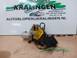 Gebruikte Cabriodak Motor Renault Megane (EA) 1.6i Prijs € 120,00 Margeregeling aangeboden door Autosloperij Kralingen B.V.