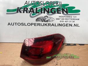 Gebruikte Achterlicht rechts Opel Astra J Sports Tourer (PD8/PE8/PF8) 1.4 Turbo 16V Prijs € 44,99 Margeregeling aangeboden door Autosloperij Kralingen B.V.