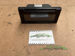 Gebruikte Display Interieur Volvo C30 (EK/MK) 2.0 D 16V Prijs € 19,99 Margeregeling aangeboden door Autosloperij Kralingen B.V.