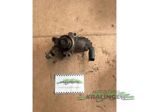 Gebruikte Hogedrukpomp Volkswagen Golf V (1K1) 2.0 FSI 16V Prijs € 149,99 Margeregeling aangeboden door Autosloperij Kralingen B.V.