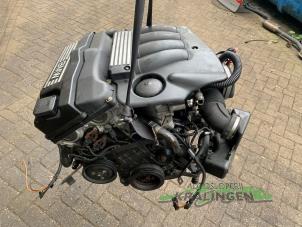 Gebruikte Motor BMW 3 serie (E46/4) 316i 16V Prijs € 999,99 Margeregeling aangeboden door Autosloperij Kralingen B.V.