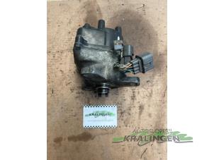 Gebruikte Ontsteking (compleet) Honda Civic (MA/MB) 1.5i VTEC-E 16V Prijs € 75,00 Margeregeling aangeboden door Autosloperij Kralingen B.V.