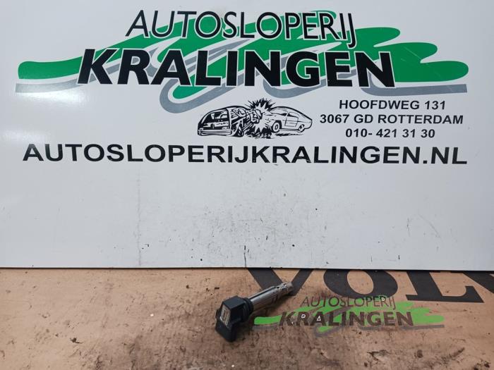 Gebruikte Pen Bobine Volkswagen Polo IV (9N1/2/3) 1.2 12V Prijs € 9,98 Margeregeling aangeboden door Autosloperij Kralingen B.V.