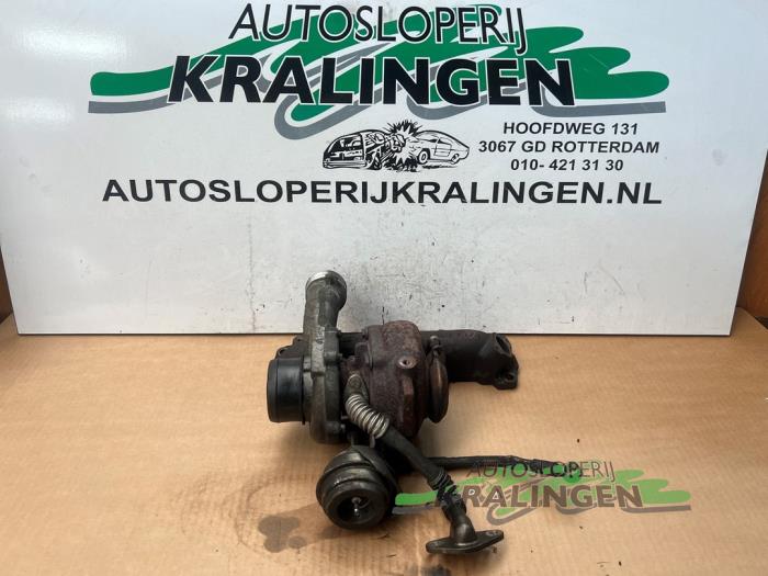 Gebruikte Turbo Opel Zafira (M75) 1.9 CDTI Prijs € 99,99 Margeregeling aangeboden door Autosloperij Kralingen B.V.