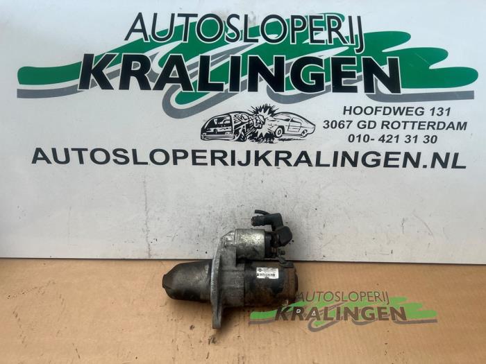 Gebruikte Startmotor Renault Koleos I 2.5 16V Prijs € 59,99 Margeregeling aangeboden door Autosloperij Kralingen B.V.