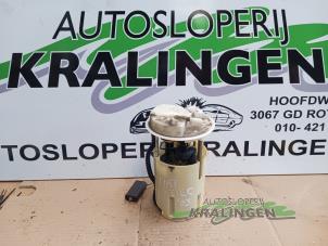 Gebruikte Benzinepomp Fiat Stilo (192A/B) 1.2 16V 3-Drs. Prijs € 19,99 Margeregeling aangeboden door Autosloperij Kralingen B.V.