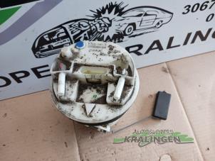 Benzinepomp van een Fiat Punto I (176) 60 1.2 i.e. Selecta 1996