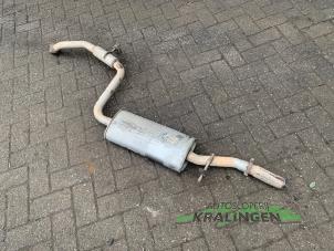 Gebruikte Uitlaat Middendemper Volvo V40 (VW) 1.8 16V Prijs € 35,00 Margeregeling aangeboden door Autosloperij Kralingen B.V.