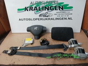 Gebruikte Airbag set Toyota Aygo (B10) 1.0 12V VVT-i Prijs € 149,99 Margeregeling aangeboden door Autosloperij Kralingen B.V.