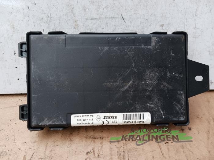 Computer Body Control van een Renault Twingo (C06) 1.2 2004