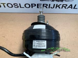 Gebruikte Rembekrachtiger BMW 3 serie Gran Turismo (F34) 320i 2.0 16V Prijs € 49,99 Margeregeling aangeboden door Autosloperij Kralingen B.V.