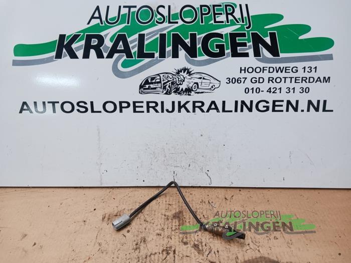 Gebruikte Lambda Sonde Renault Koleos I 2.5 16V Prijs € 49,99 Margeregeling aangeboden door Autosloperij Kralingen B.V.