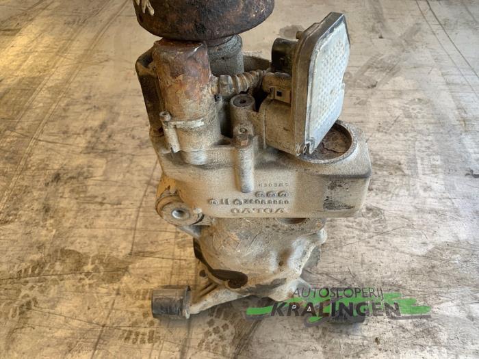 Differentieel achter van een Volvo XC70 (SZ) XC70 2.4 D 20V 2005