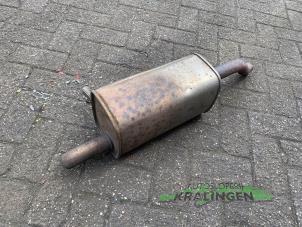 Gebruikte Uitlaat Einddemper Renault Clio III (BR/CR) 1.5 dCi FAP Prijs € 39,99 Margeregeling aangeboden door Autosloperij Kralingen B.V.