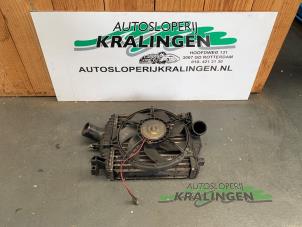 Gebruikte Intercooler Mercedes V (638.2) V-220 2.2 CDI 16V Prijs € 49,95 Margeregeling aangeboden door Autosloperij Kralingen B.V.