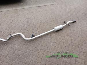 Gebruikte Uitlaat Middendemper Peugeot 207/207+ (WA/WC/WM) 1.4 16V VTi Prijs op aanvraag aangeboden door Autosloperij Kralingen B.V.