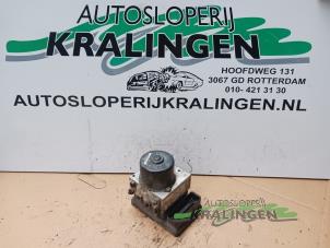 Gebruikte ABS Pomp Mazda Tribute 2.3 16V 4x4 Prijs € 99,99 Margeregeling aangeboden door Autosloperij Kralingen B.V.