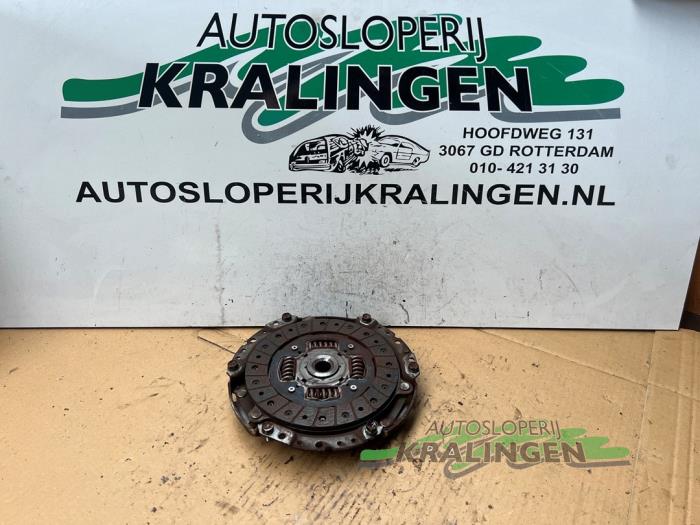 Gebruikte Koppelingsset (compleet) Toyota Aygo (B10) 1.0 12V VVT-i Prijs € 99,99 Margeregeling aangeboden door Autosloperij Kralingen B.V.