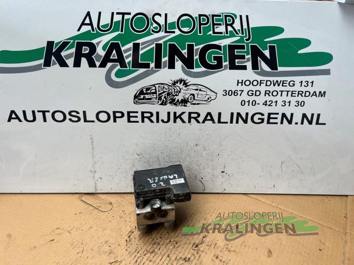 Gebruikte ABS Pomp Mitsubishi Lancer Wagon (CS/CT) 1.6 16V Prijs € 49,98 Margeregeling aangeboden door Autosloperij Kralingen B.V.