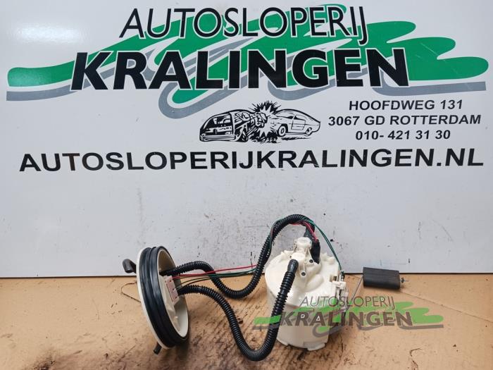 Gebruikte Benzinepomp Ford Focus 1 Wagon 1.4 16V Prijs € 34,99 Margeregeling aangeboden door Autosloperij Kralingen B.V.